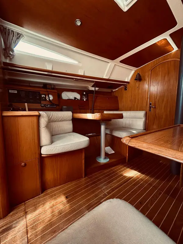 Spacious interior of the Jeanneau Sun Odyssey 40ft yacht Alegria showing comfortable cabin seating